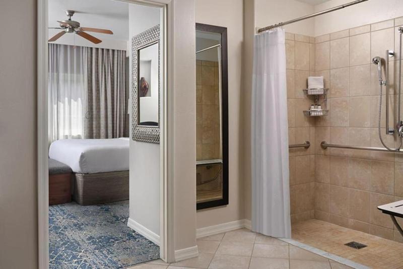 Enjoy all Scottsdale has to offer with the family in this resort 2BD condo - image 6