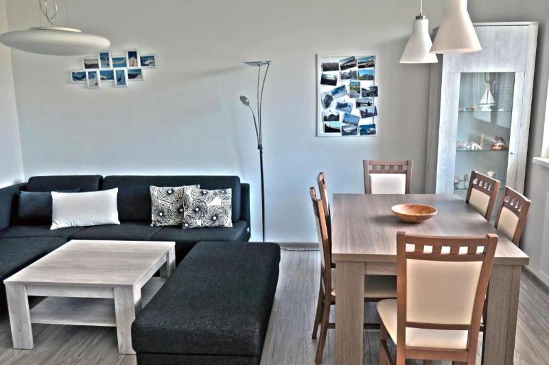 One-Bedroom Superior Apartment image 3