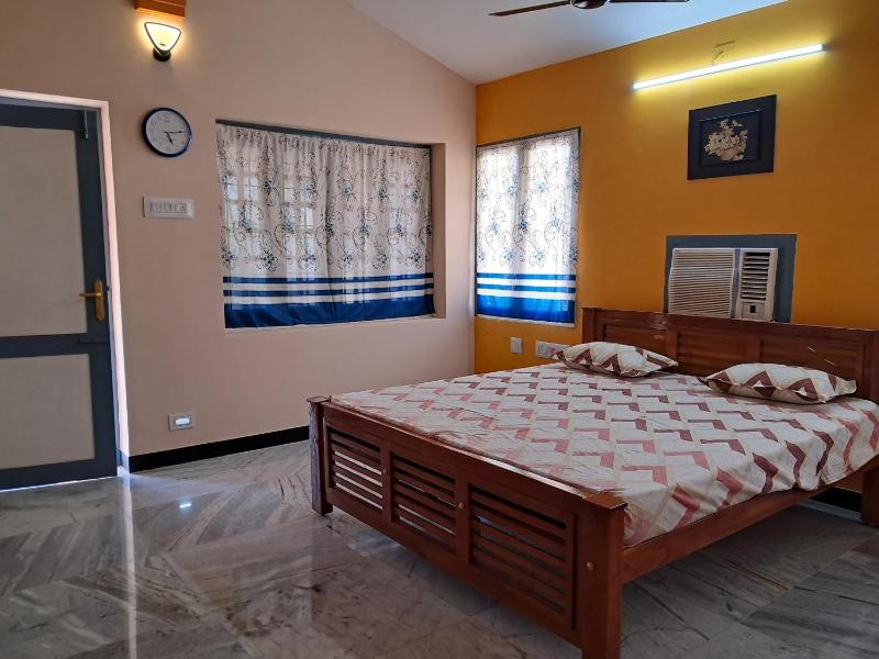 Rooms in Orange Homestay - image 12