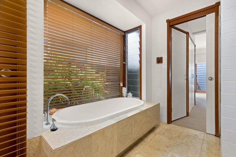 Bali Beach House by Experience Jervis Bay - image 27