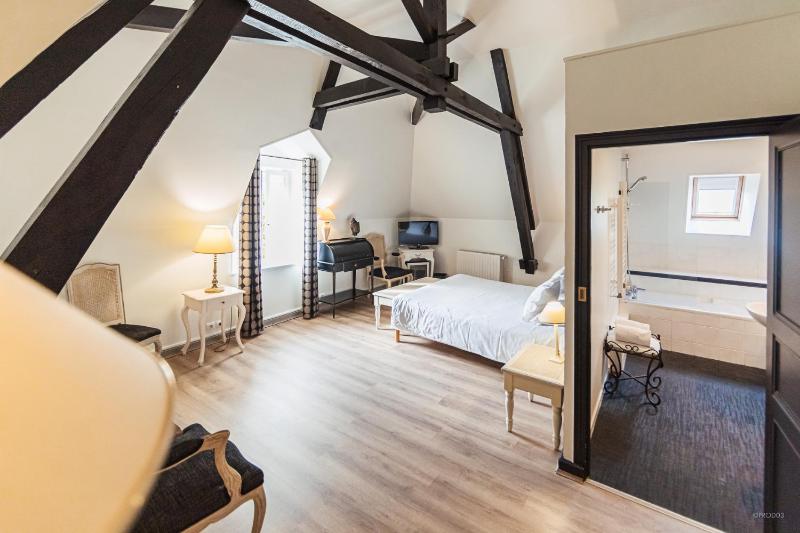 Superior Double Room image 1