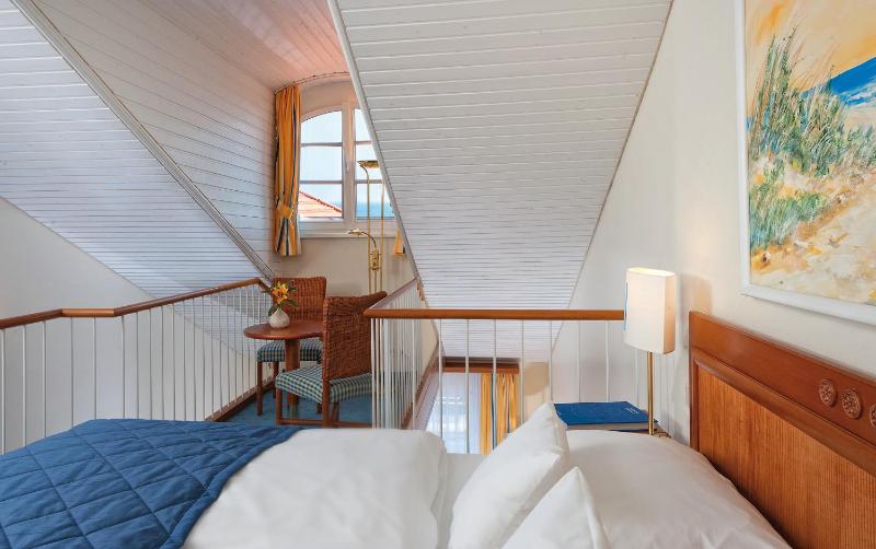 Maisonette with Balcony - Sea Side image 1