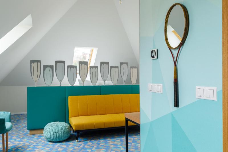 Deluxe Triple Room image 3