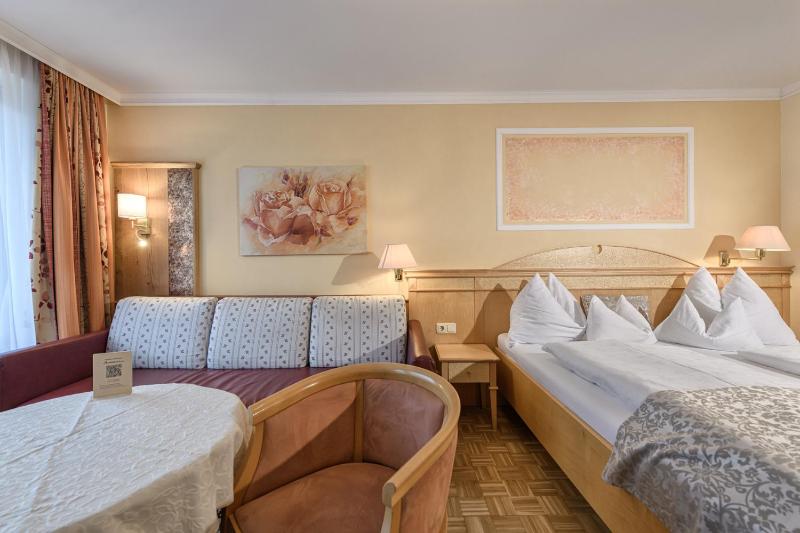 Panorama Room with Balcony image 4