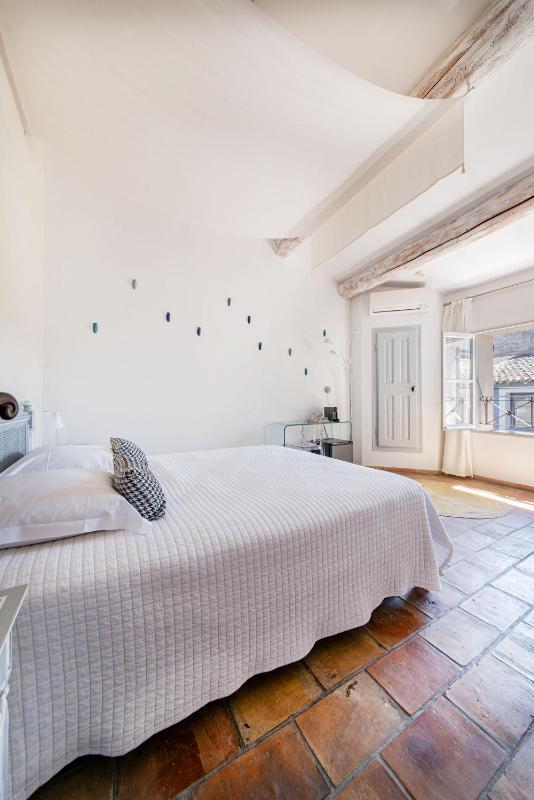 Comfort Double Room with Bath image 4