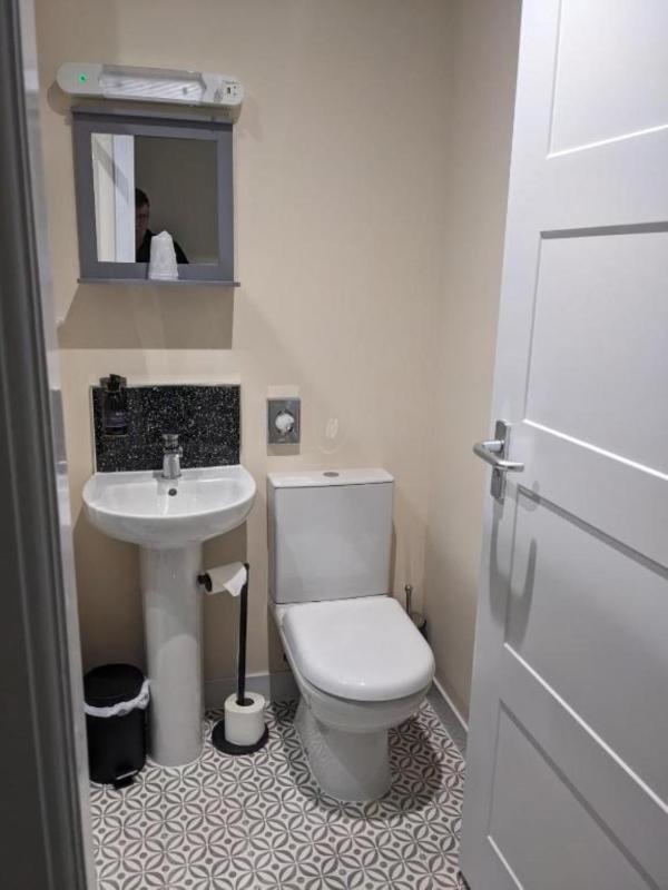 Standard Triple Room image 4