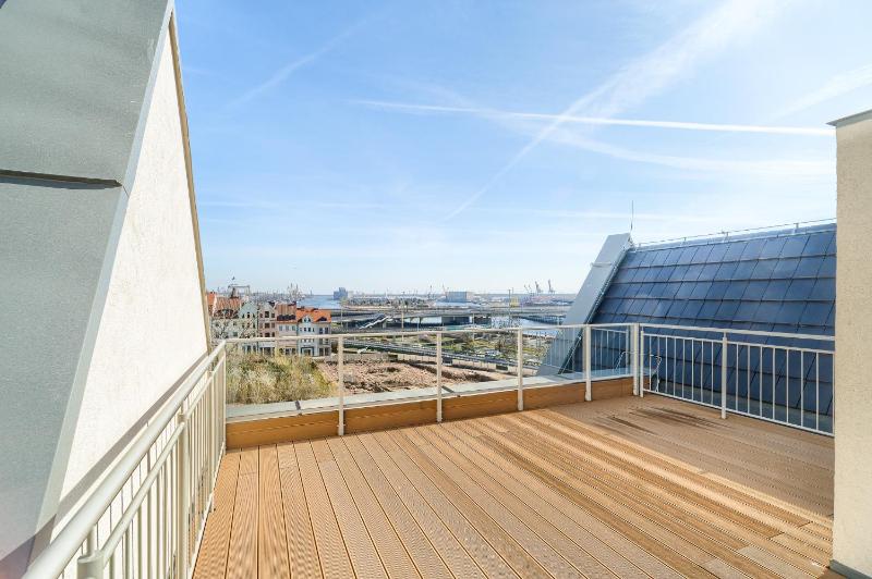 Park Apartment Old Town by Noclegi Renters - image 19