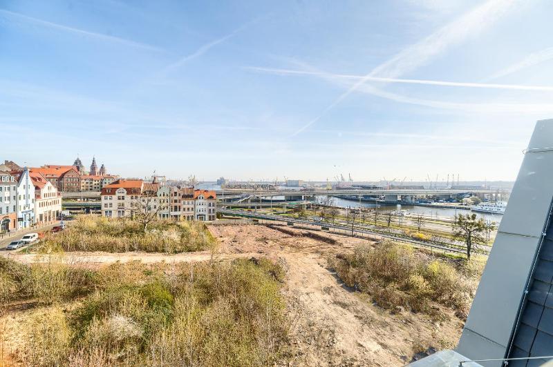 Park Apartment Old Town by Noclegi Renters - image 16
