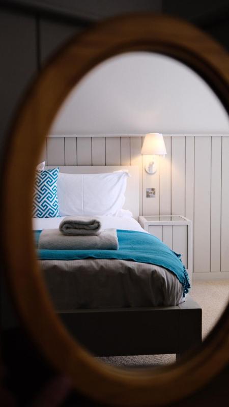 Studio Apartment image 4