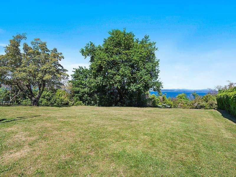 Te Kopua - Acacia Bay Holiday Home - image 19