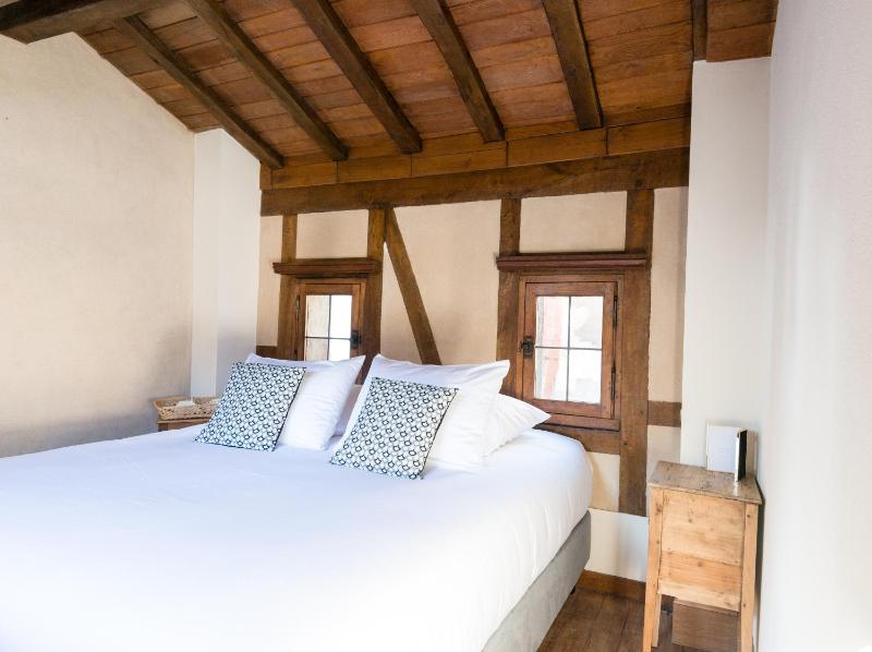 Double Room with Private Bathroom image 1
