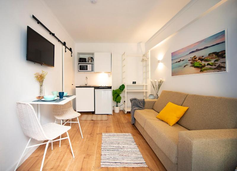 Loft with Balcony image 1
