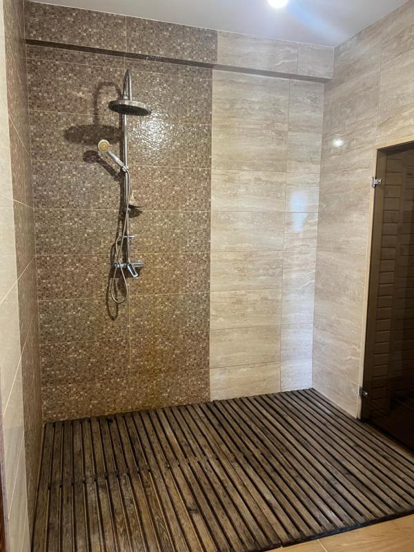 Double Room with Lake View image 3