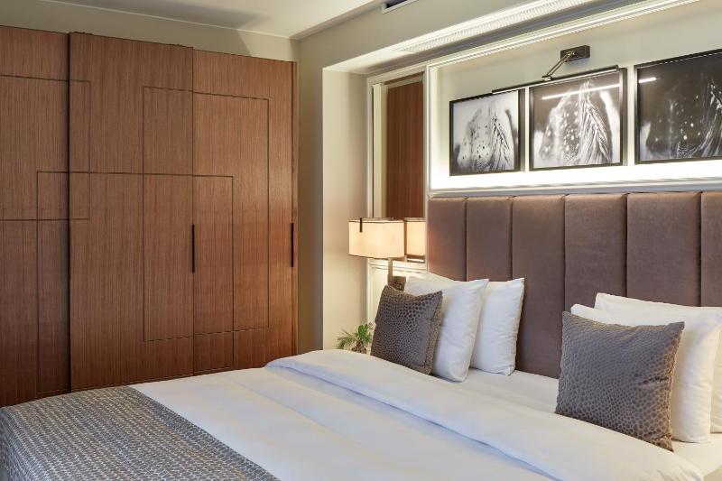 Stockholm Town Suite image 3