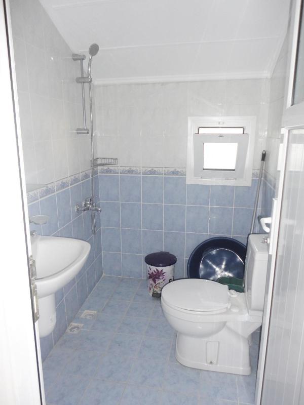 Apartment with Partial Sea View image 4