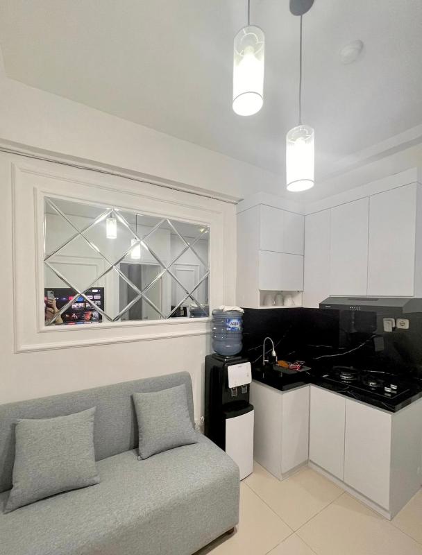 Apartement Green Pramuka Square suite Room - image 11