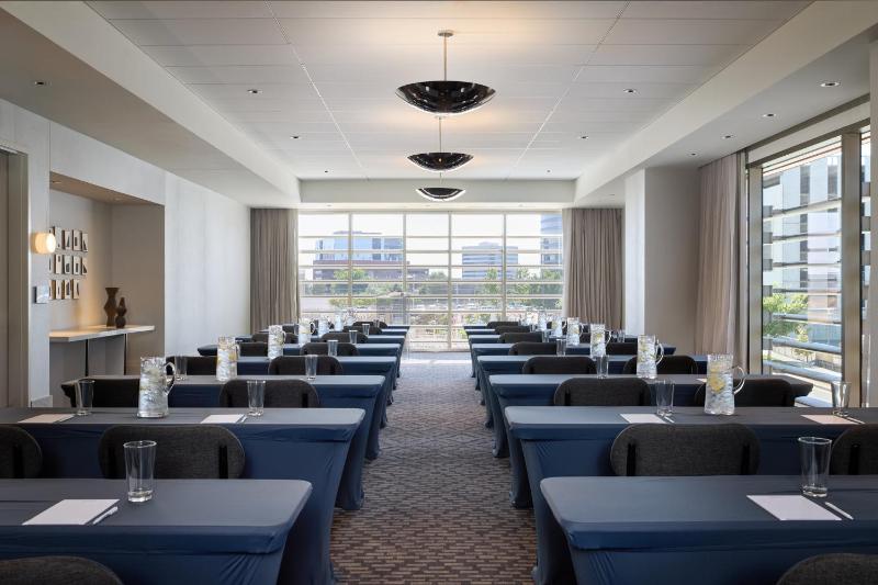 Kimpton Claret Hotel By IHG - image 21