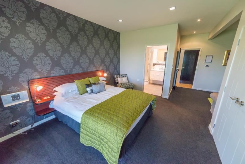 City Lights Boutique Lodge - image 38