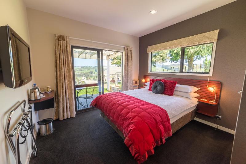 City Lights Boutique Lodge - image 2