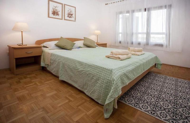 Apartments with parking space Rovinj - 23505 - image 24