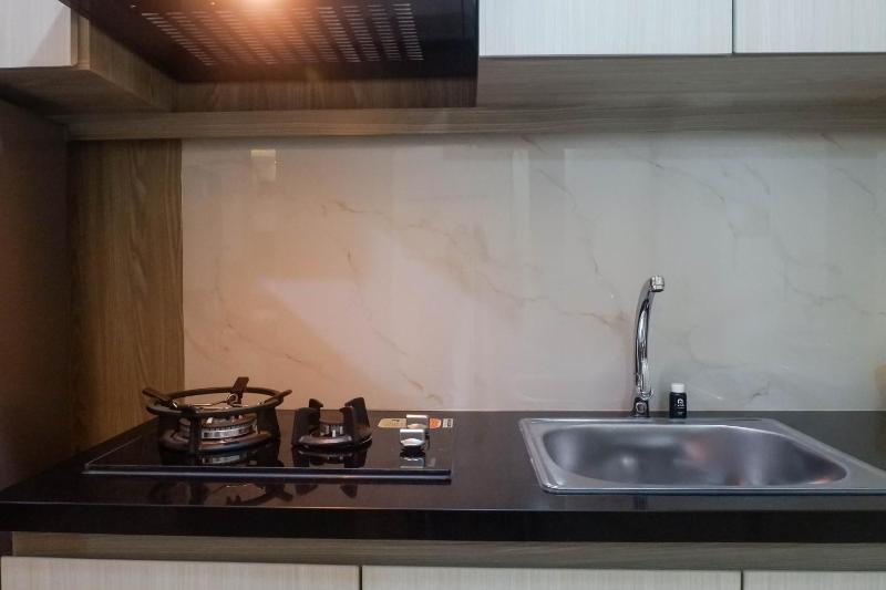 Modern Luxurious Studio Apartment at Tanglin Tower Supermall Mansion By Travelio - image 3