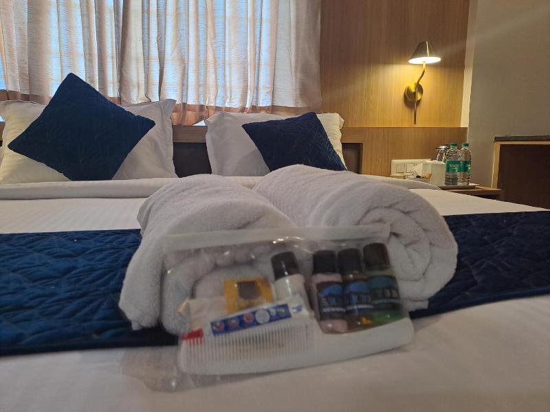 Sky Inn - image 6