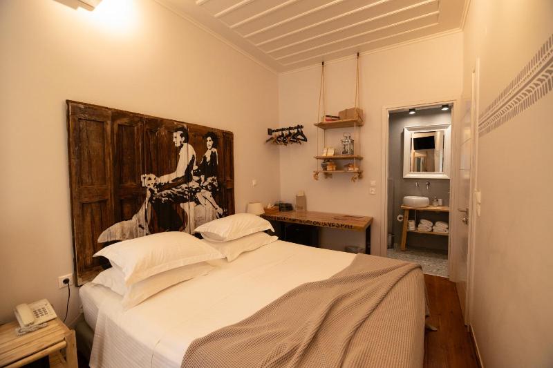 Single Room image 2