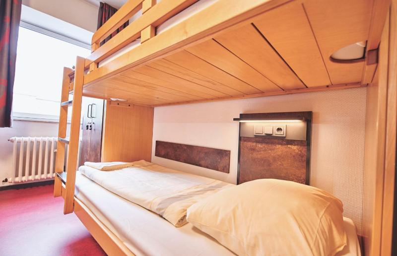 Double Room with Shared Bathroom image 1