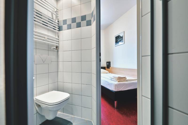Single Room image 1