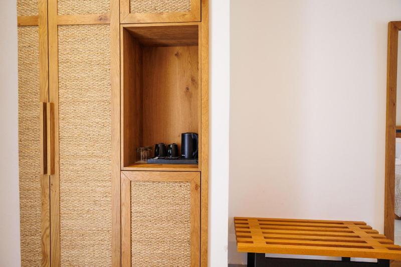 Kouros Blanc Resort & Suites - image 36