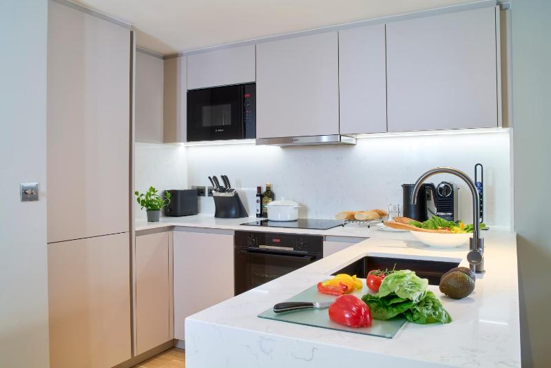 Luxury One Bedroom Apartment with Sofa Bed image 3