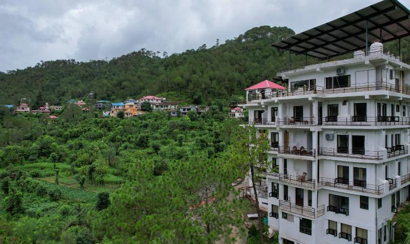 Captain Resorts - image 40
