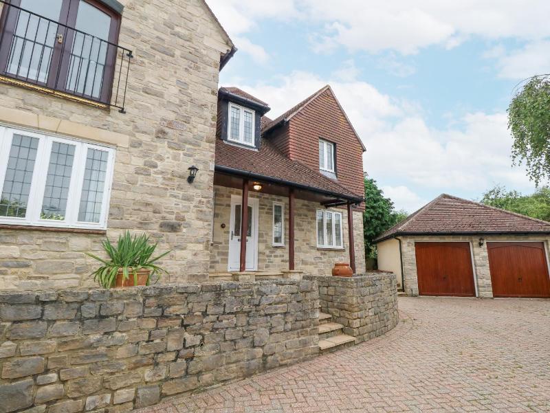 Sunningdale Rise - image 12