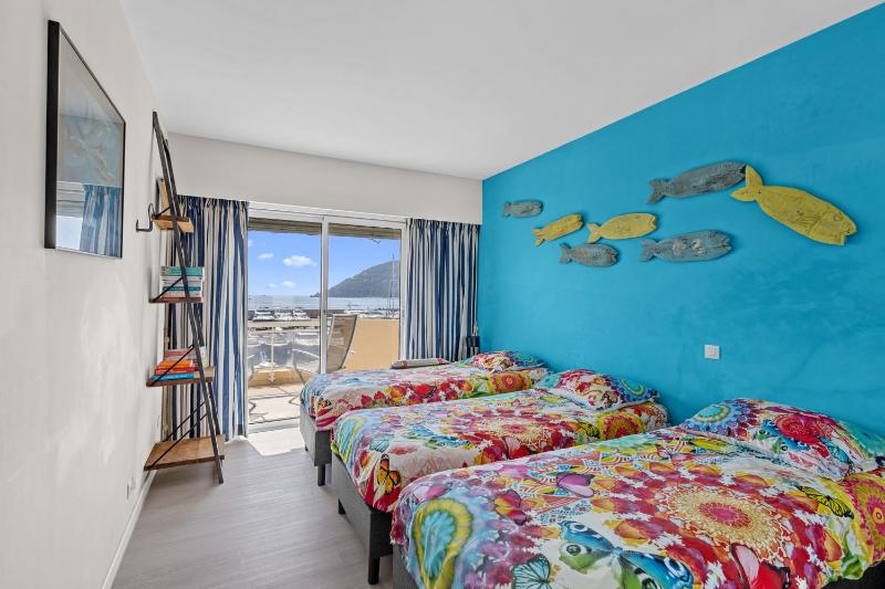 Riviera Beach Hotel - image 7