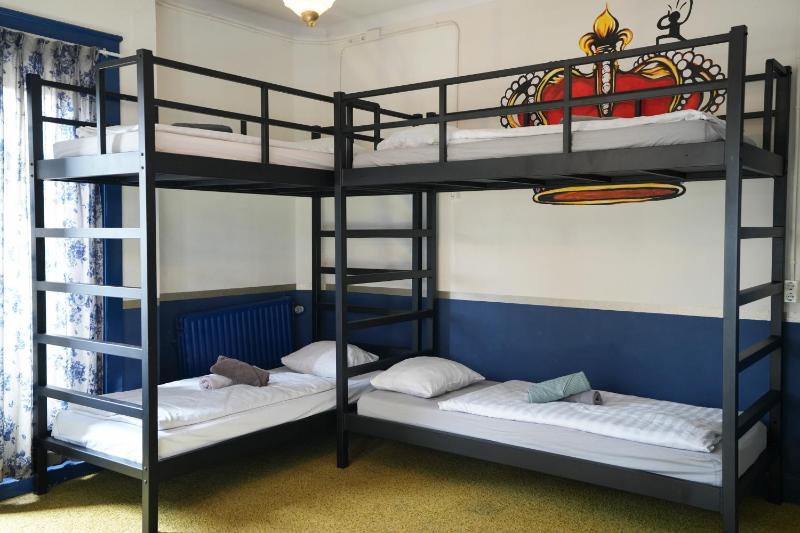 Hostel ROOM Rotterdam - image 11