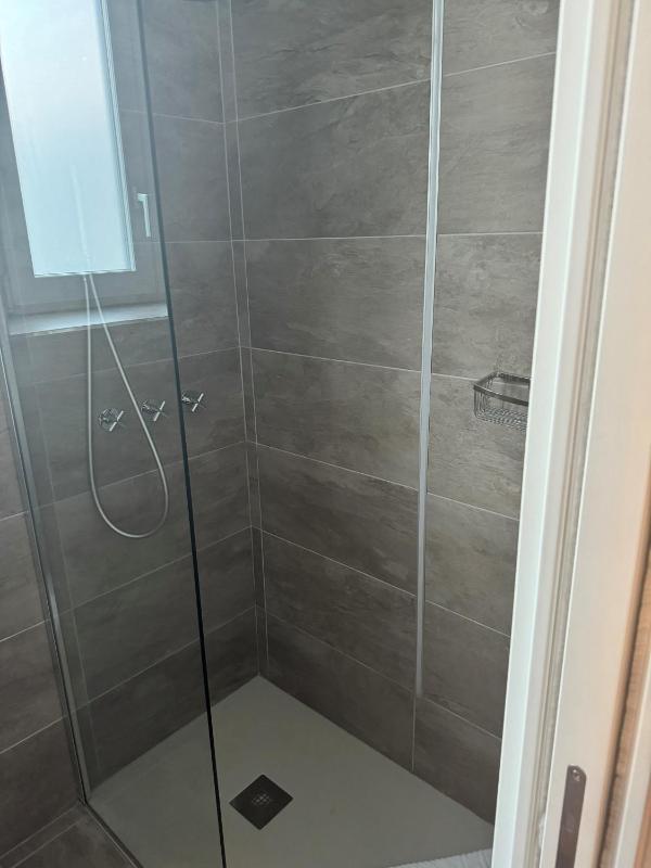 Standard Single Room image 3
