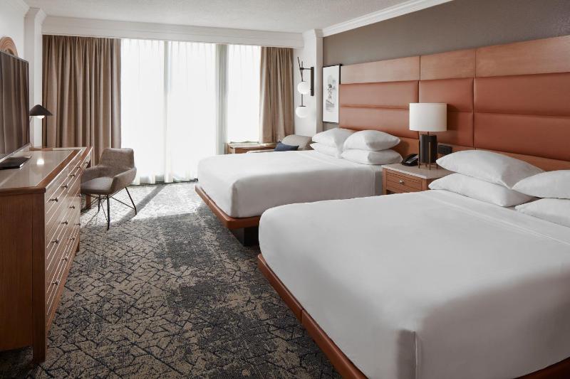 Sheraton Virginia Beach Oceanfront Hotel - image 32