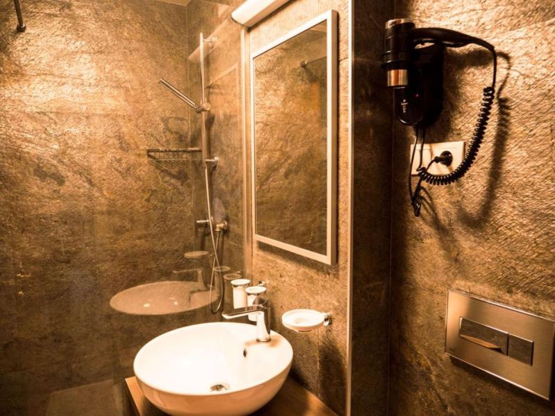 Best Western Silva Hotel - image 30