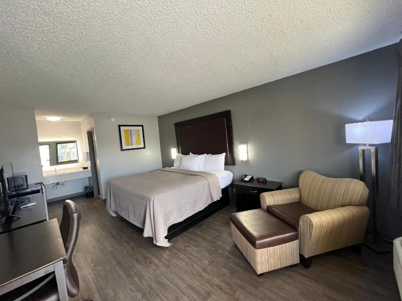King Room - Disability Access/Non Smoking  image 2