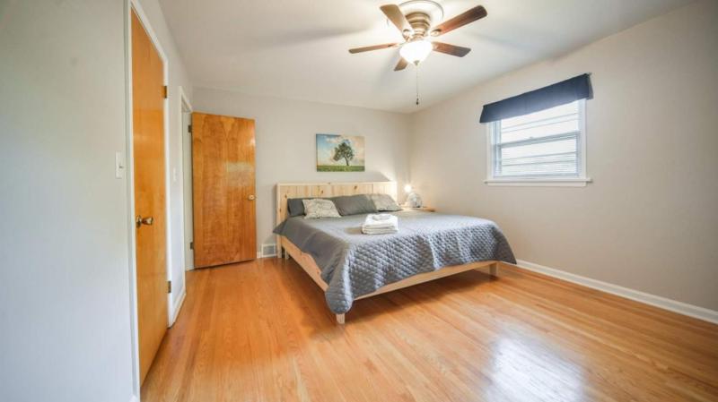 Spacious 3-BR Retreat Near Louisville Attractions - image 19