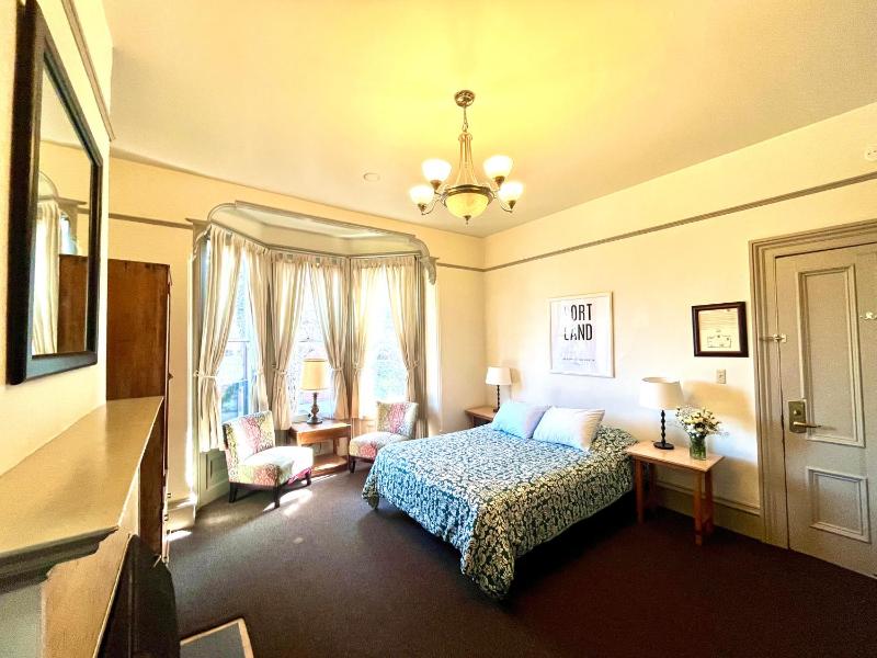 Northwest Portland Hostel - image 11