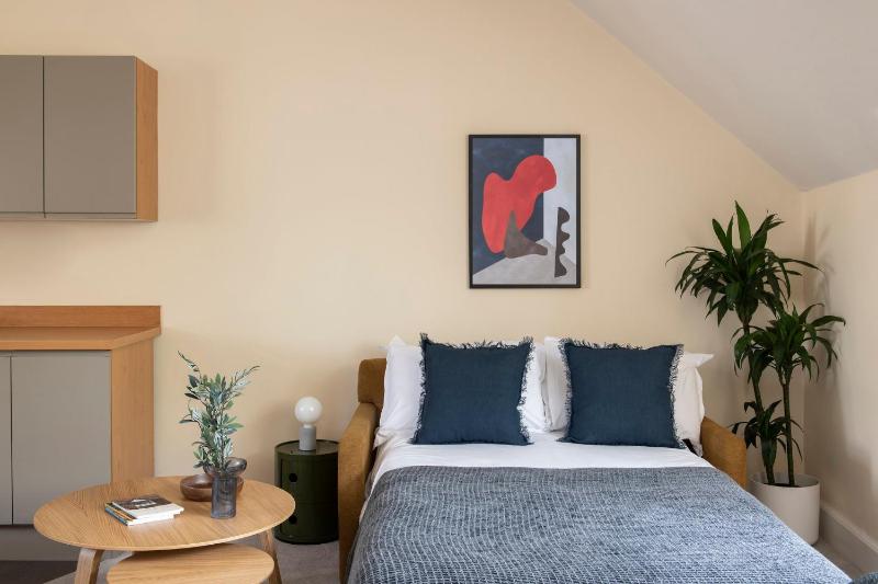 Two-Bedroom Apartment image 3
