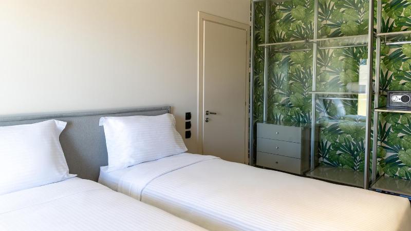 Two-Bedroom Superior Apartment image 3