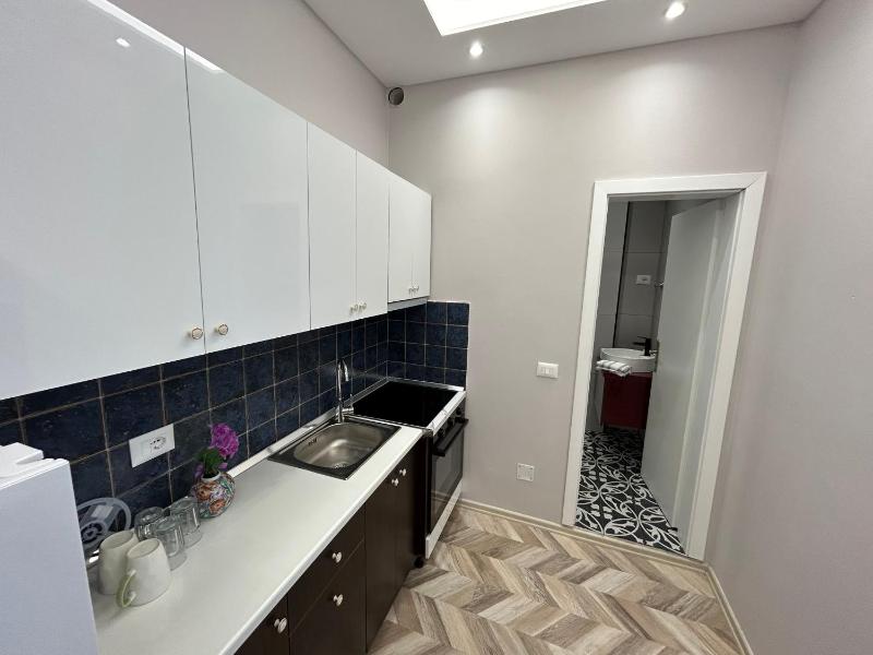 City Centre Rooms 4R - image 4