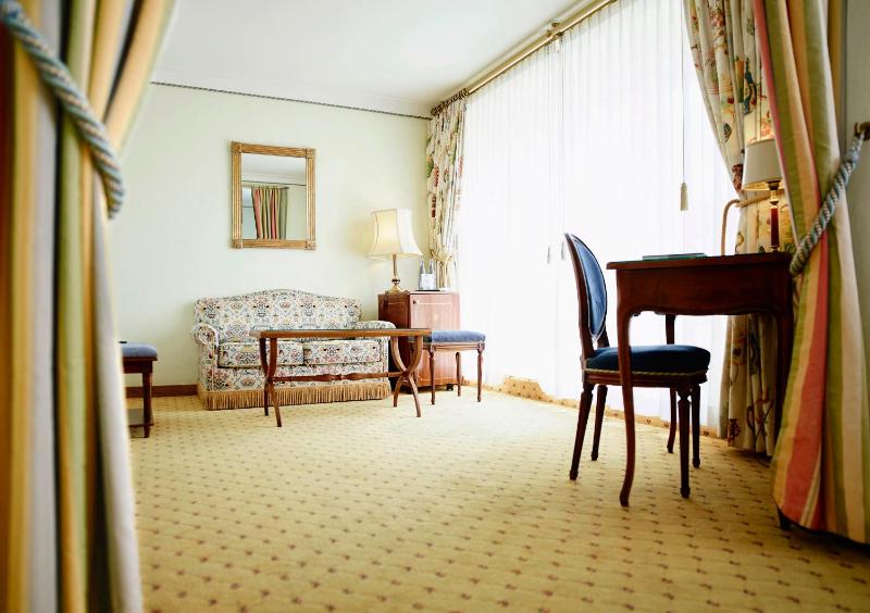 Junior Suite image 3