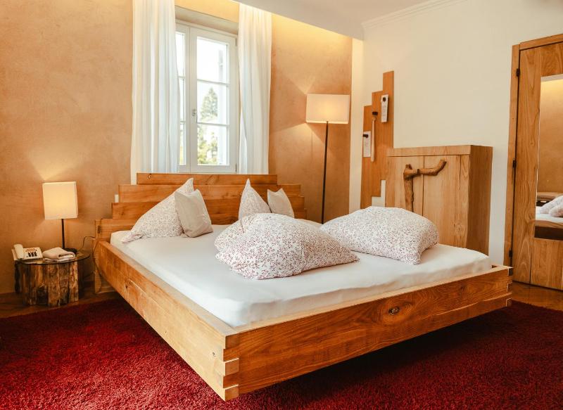Double Room image 1