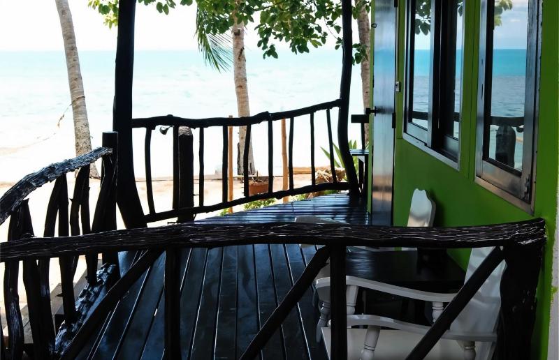 A Little Bungalows By Beach - image 32