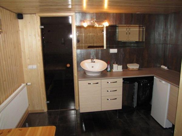 Holiday Home image 2