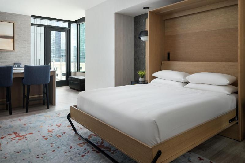 Austin Marriott Downtown - image 3