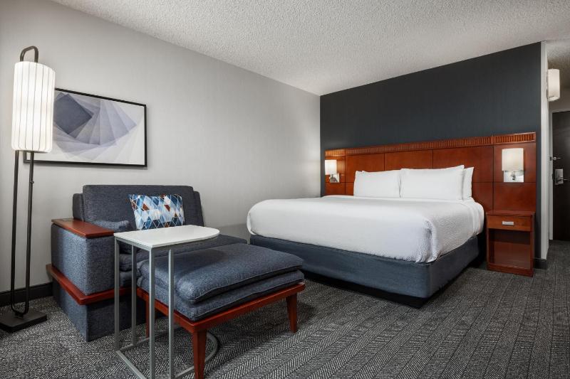 King Room image 1